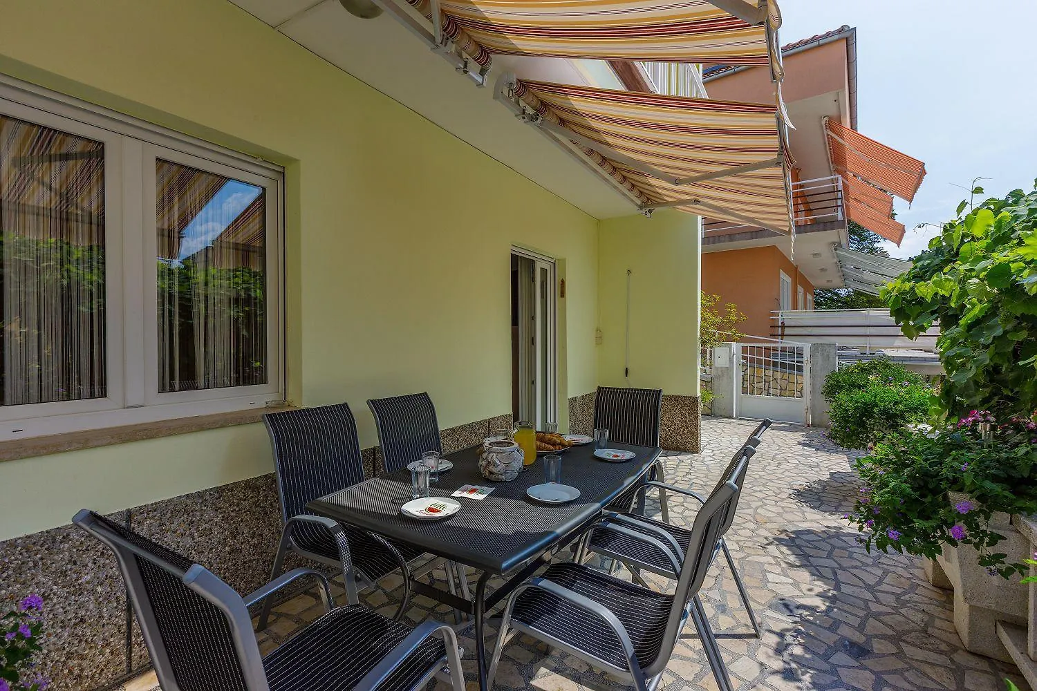 Hundefreundliches Apartment Nur 350 Meter Zum Sandstrand Mit Privater Terrasse, Steingrill, Wifi Crikvenica Hırvatistan